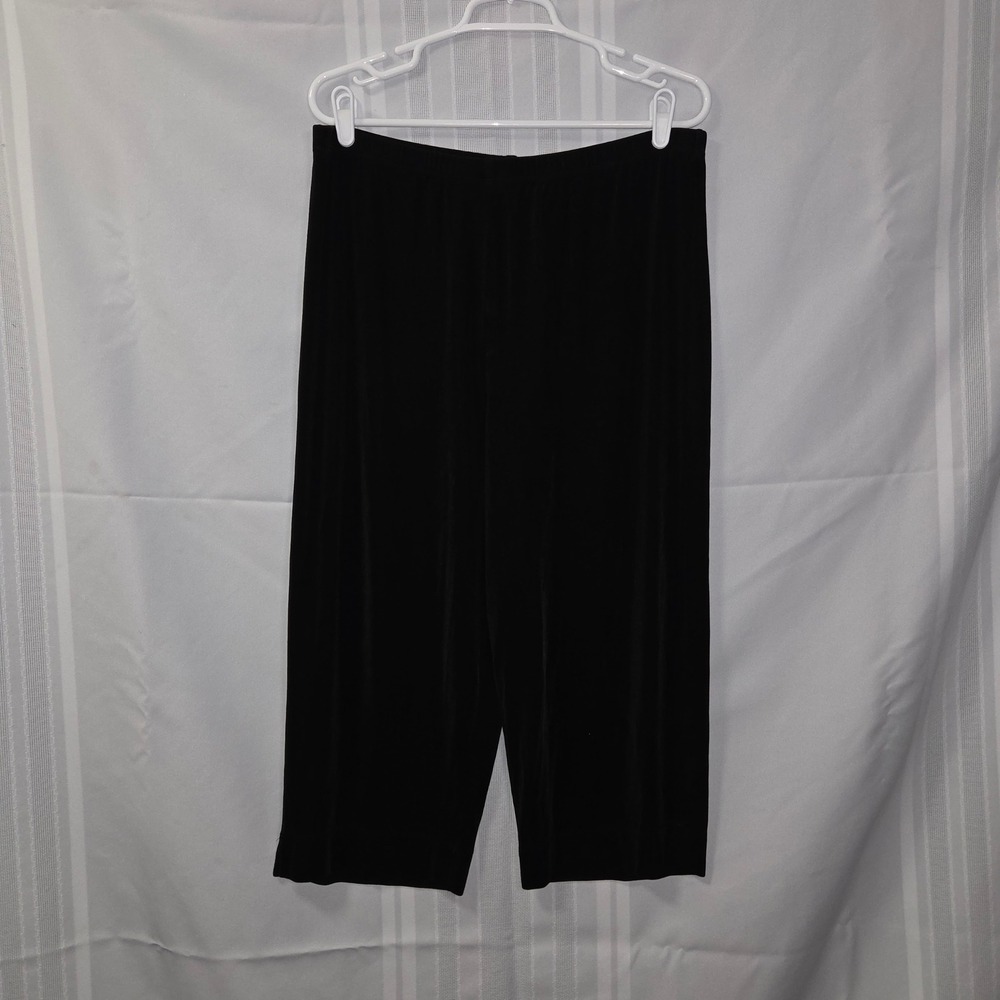 Chico's Travelers Pants Womens 3 Black Crop Pull On Elastic Waist Straight Leg
